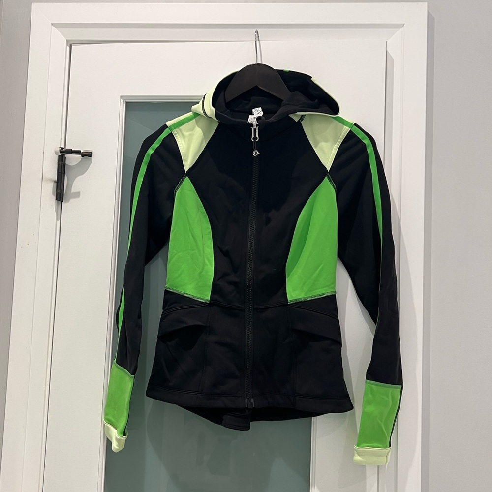 lululemon zip up